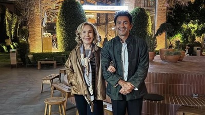 Koç ailesi tarafını belli etti! CHP'nin boykot listesindeki kahveciye destek