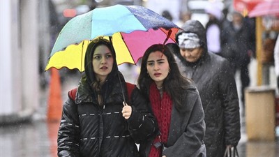 28 ile sarı kodlu uyarı: Sağanak ve fırtına gelebilir