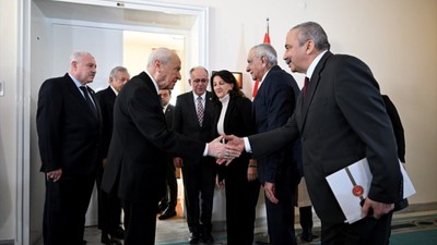Bahçeli'den Sırrı Süreyya Önder için taziye mesajı: Hakikaten çok üzgünüm