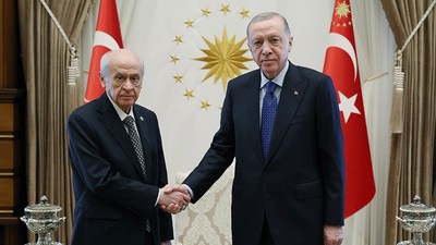 Cumhurbaşkanı Erdoğan, MHP Genel Başkanı Bahçeli ile telefonda görüştü