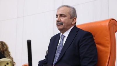Sırrı Süreyya Önder hayatını kaybetti