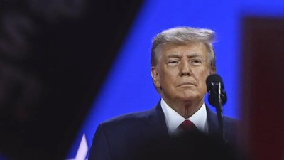 ABD Başkanı Trump: "Husilere saldırıları durduruyoruz. Husiler savaşmak istemiyor"