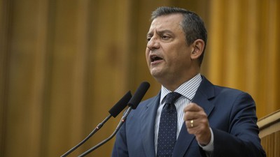 Özgür Özel'den saldırı açıklaması: Hiçbir partiyi sorumlu tutmuyorum!