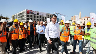 İstanbul’da Bakan Kurum başkanlığında Kentsel Dönüşüm Zirvesi