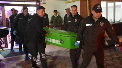 Sivas’ta dehşet: Plastik kelepçeyle bağlanan iki kardeş evlerinde öldürüldü