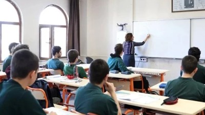 Zorunlu lise eğitiminde yeni sistem geliyor mu? 4+4+4 sistemi değişecek mi?