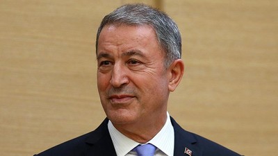 Hulusi Akar'dan PKK'nın feshi ile ilgili değerlendirme: 'Nasıl oldu bu iş?' Devlet iradesini koydu