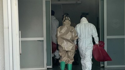 Kocaeli'de kimyasal temas paniği yaşandı: 4 işçi tedavi altına alındı