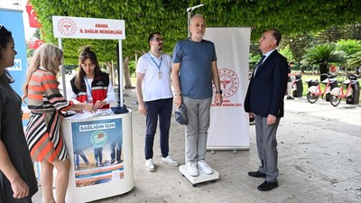 Adana'da 'İdeal Kilonu Öğren, Sağlıklı Yaşa' kampanyası devam ediyor