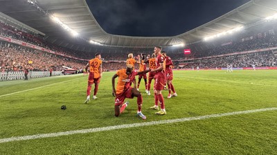 Ziraat Türkiye Kupası'nda dev heyecan! Galatasaray, kupa finalinde Trabzonspor karşısında 3-0 önde
