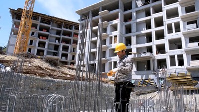 'Yarısı Bizden' ile alan bazlı örnek dönüşüm Küçükçekmece'de başladı! Bakan Kurum ilk görüntüleri paylaştı
