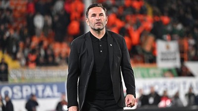 Okan Buruk'tan Jose Mourinho'ya gönderme
