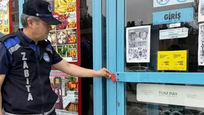 Ünlü zincir markette skandal! Bozuk ürün sattıkları tespit edildi