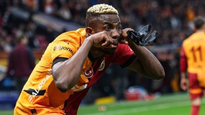 Galatasaray'ın yıldızı Osimhen gidecek mi, kalacak mı? En yakınına açıkladı