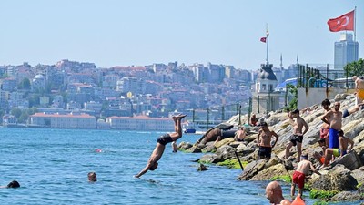 İstanbul'da yaz başlıyor! Termometreler 30 dereceyi gösterecek