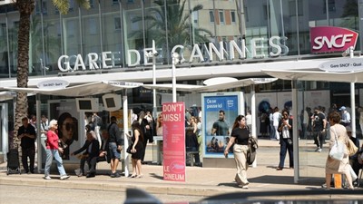 Fransa'da Cannes Film Festivali kapanış töreni öncesi elektrik kesintisi