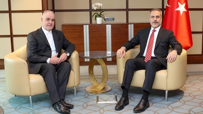 Bakan Fidan, Bosna-Hersek İslam Birliği Başkanı Kavazoviç ile bir araya geldi