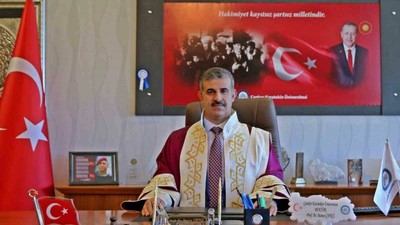 Çankırı'da kendisine 1 milyon 200 bin lira maaş bağlayan rektör görevden alındı