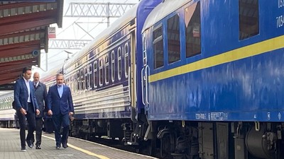 Bakan Fidan, Ukrayna ziyareti için trenle Polonya'dan Kiev'e hareket etti