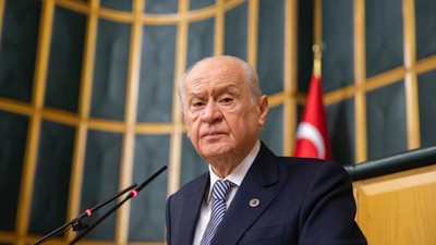 MHP Lideri Devlet Bahçeli’den Fatih Karagümrük’e tebrik