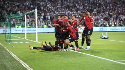 Süper Lig'e yükselen takım belli oldu