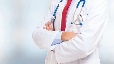 Muayenehane sahibi doktorlara vergi taraması: 2.1 milyar lira beyan edildi