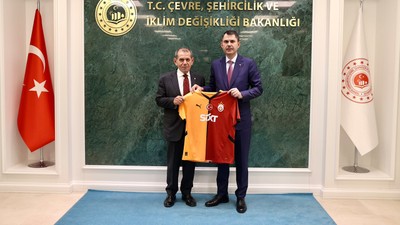 Bakan Kurum, Dursun Özbek'i kabul etti