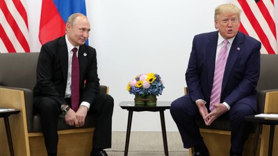 ABD Başkanı Donald Trump, Vladimir Putin ile görüştü