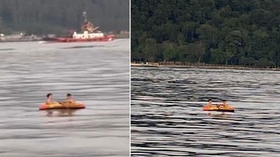 Sarıyer'de denize açılan çocuklar yürekleri ağızlara getirdi