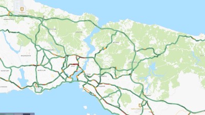 Arefe günü İstanbul'da yollar boş kaldı