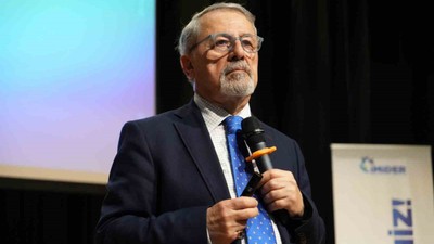 Meydana gelen depremlerin ardından Naci Görür'den açıklama