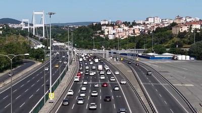 Tatili İstanbul dışında geçirmek isteyenler trafik oluşturdu