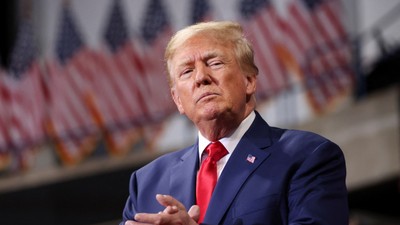 Trump'tan tartışmalı seyahat yasağı: 12 ülkenin ABD'ye girişi tamamen yasaklandı