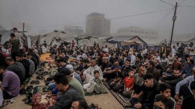 İsrail'in saldırıları altındaki Gazze Şeridi'nde Kurban Bayramı...