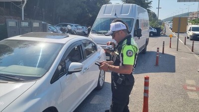 Bayram tatili yoğunluğu: Marmaris ve Datça'ya 25 bin araç giriş yaptı