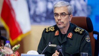 İran Genelkurmay Başkanı Muhammed Bakiri, İsrail'in hava saldırısında öldürüldü