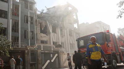 İsrail'in İran'a saldırılarında 78 kişi hayatını kaybetti