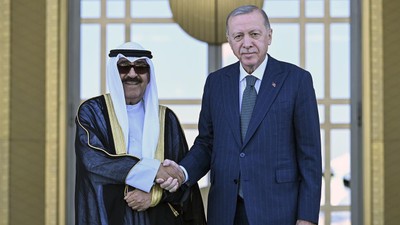 Cumhurbaşkanı Erdoğan, Kuveyt Devlet Emiri ve Irak Başbakanı ile görüştü