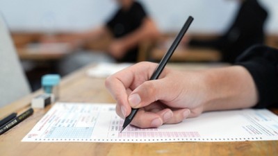 LGS’de büyük gün: 1 milyonu aşkın öğrenci sınavda ter döküyor