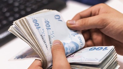 Milyonları ilgilendiriyor! Asgari ücrete ara zam yapılacak mı? Gözler o tarihe çevrildi