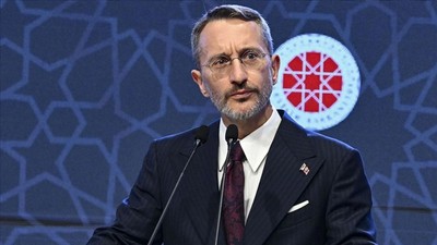 Fahrettin Altun: İsrail'in İran Radyo ve Televizyon Kurumu'na saldırısı açık bir katliamdır