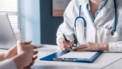 Aile hekimlerine gidenler dikkat! Ehliyet ve sağlık raporu ücretleri belli oldu