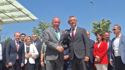 CHP lideri Özgür Özel Muharrem İnce'yi ziyaret etti: Baba evine davet ettik