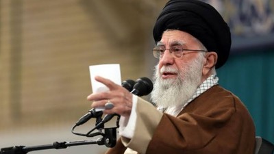 Hamaney'den İsrail açıklaması: Yaptığı vahim hatanın sonuçlarına katlanacak