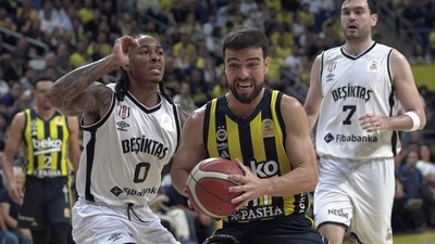 Fenerbahçe Beko Beşiktaş Fibabanka karşısında final serisinde durumu 2-0'a getirdi