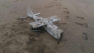 Karadeniz sahiline savaş gölgesi: Plajda el yapımı İHA bulundu