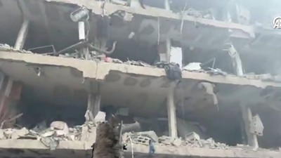 İran'dan İsrail'e misilleme! Füze yağdırdı