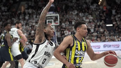 Fenerbahçe Beko Beşiktaş Fibabanka'yı 91-87 mağlup etti! Sarı-lacivertliler şampiyonluğa bir adım uzaklıkta