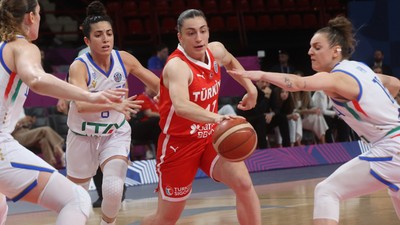 Potanın Perileri, çeyrek finalde İtalya'ya kaybetti