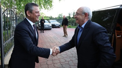 Mahkeme öncesi Özgür Özel'den flaş Kemal Kılıçdaroğlu hamlesi